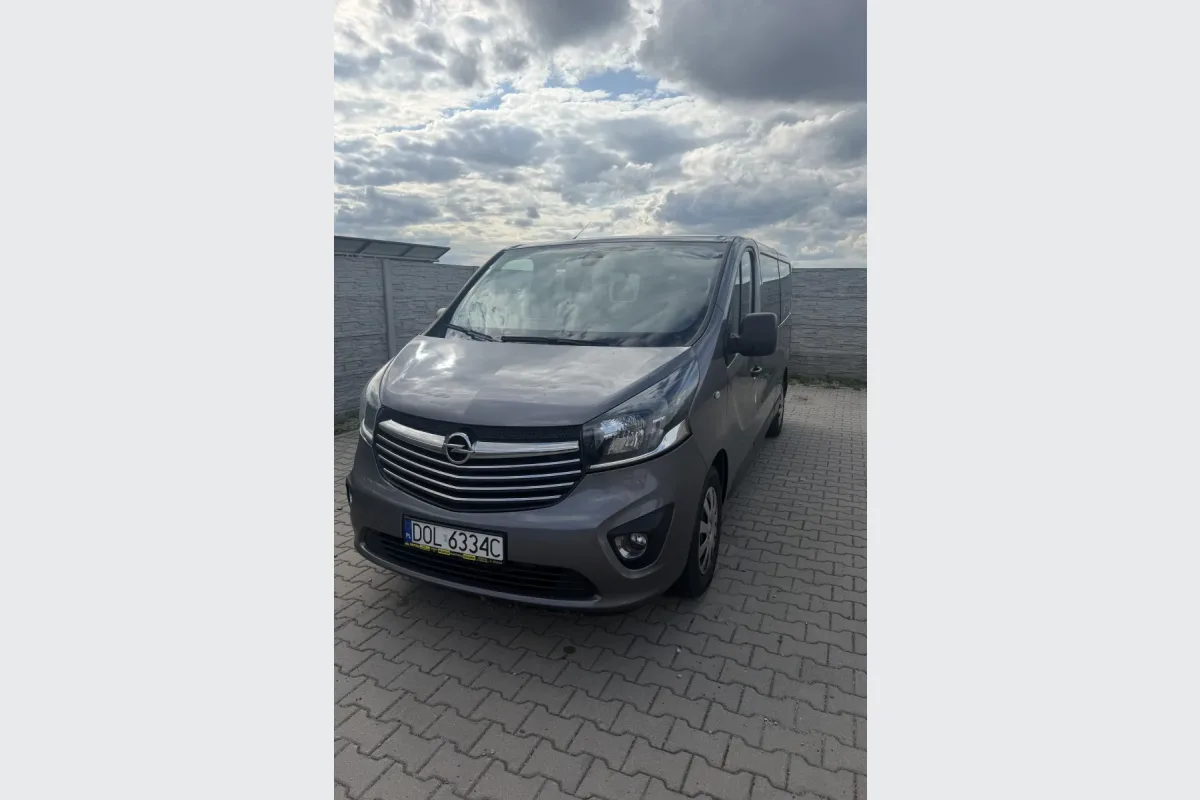 Opel Vivaro 2019 – komis Artex Serwis Dobroszyce