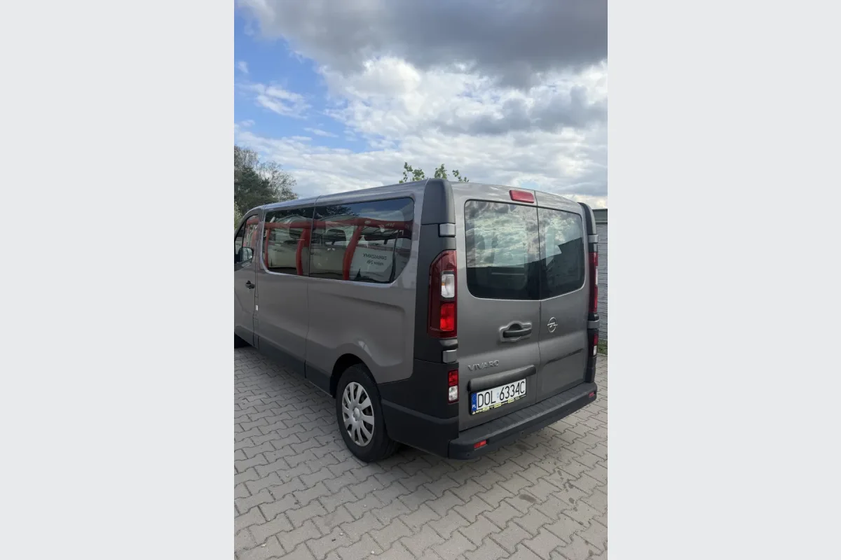 Opel Vivaro 2019 – komis Artex Serwis Dobroszyce