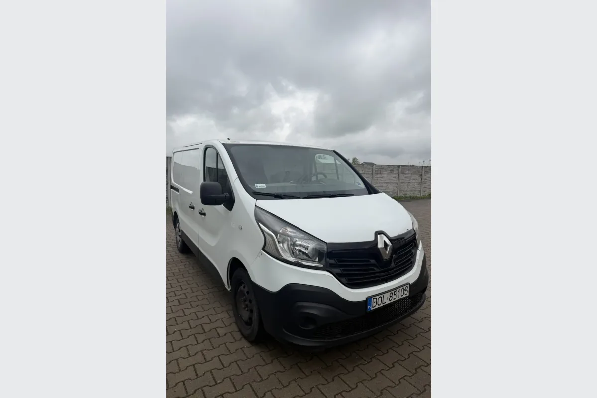 Renault Trafic 2016 – komis Artex Serwis Dobroszyce