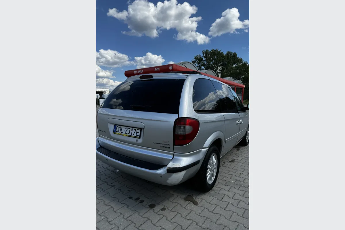 Chrysler Voyager 2007 – komis Artex Serwis Dobroszyce
